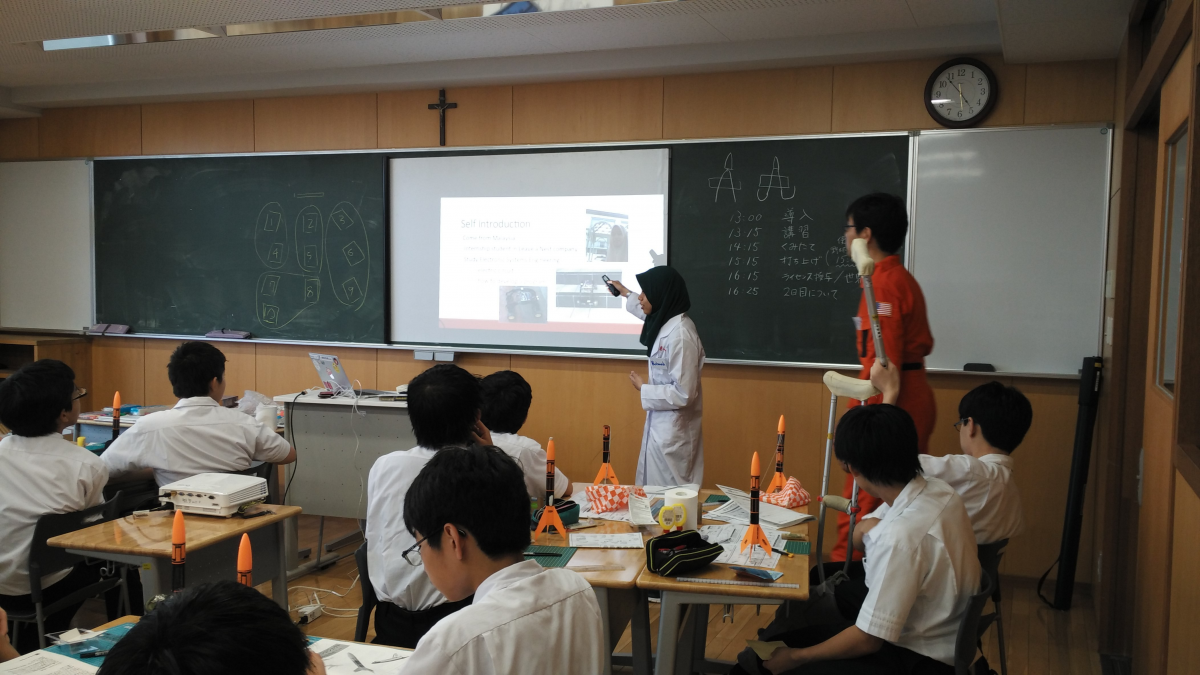 Seiko Gakuin High School Rocketry Model Workshop