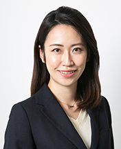 Akinaga_portrait1 Akinaga_portrait1