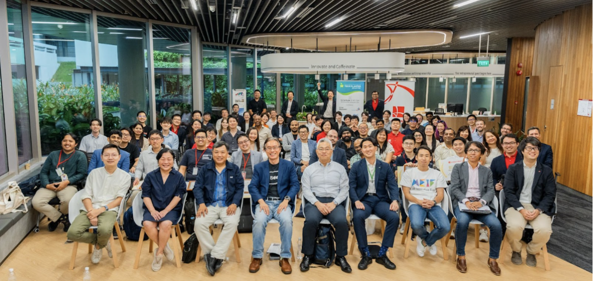 Altent Renewables Crowned as Grand Winner of TECH PLANTER Demo Day in Singapore 2024!